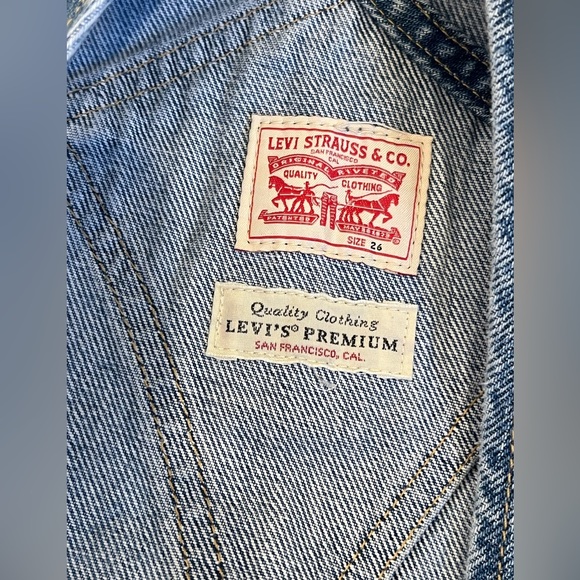 Levi’s Originals Vintage Overalls - Picture 3 of 4